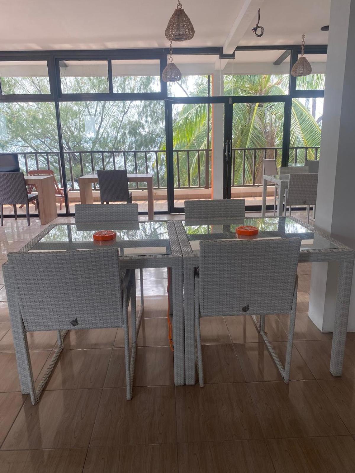 Tropica Gili Total Body Fit - Free Access Gym And Coworking Space Gili Trawangan Dış mekan fotoğraf