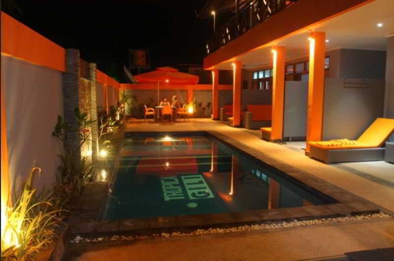 Tropica Gili Total Body Fit - Free Access Gym And Coworking Space Gili Trawangan Dış mekan fotoğraf